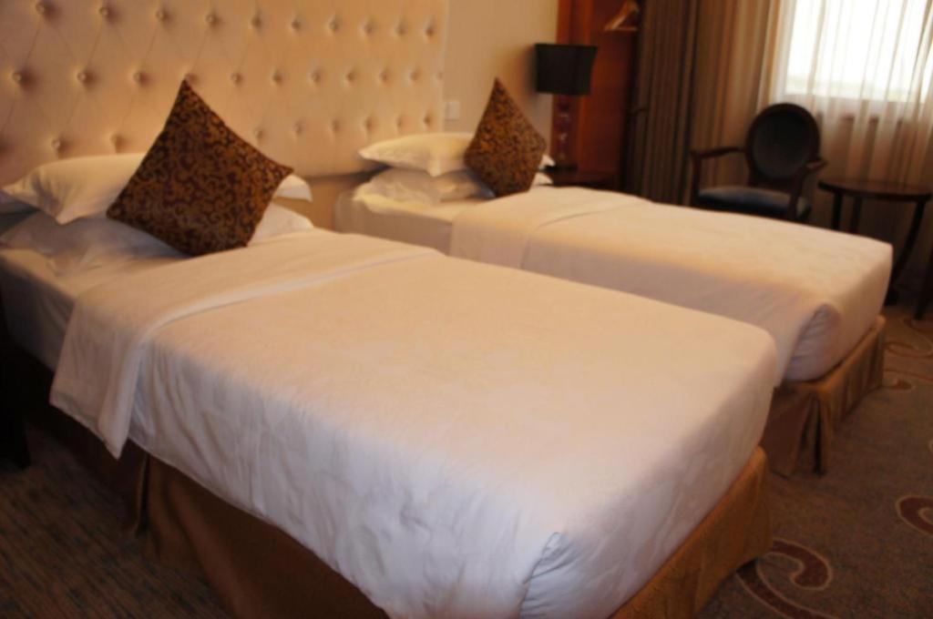 Dork Jumpa Hotel Vientiane Exterior foto