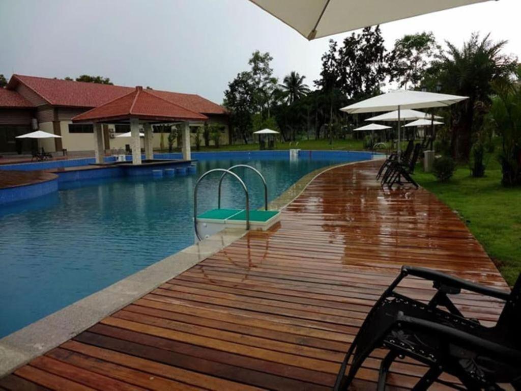 Dork Jumpa Hotel Vientiane Exterior foto