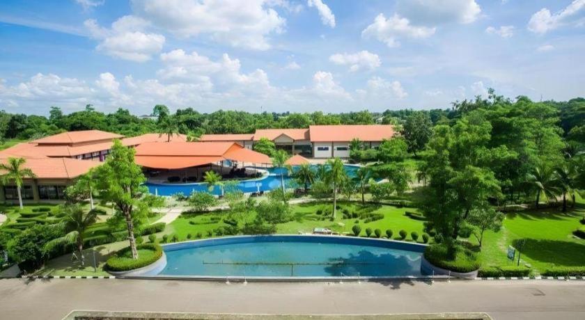 Dork Jumpa Hotel Vientiane Exterior foto